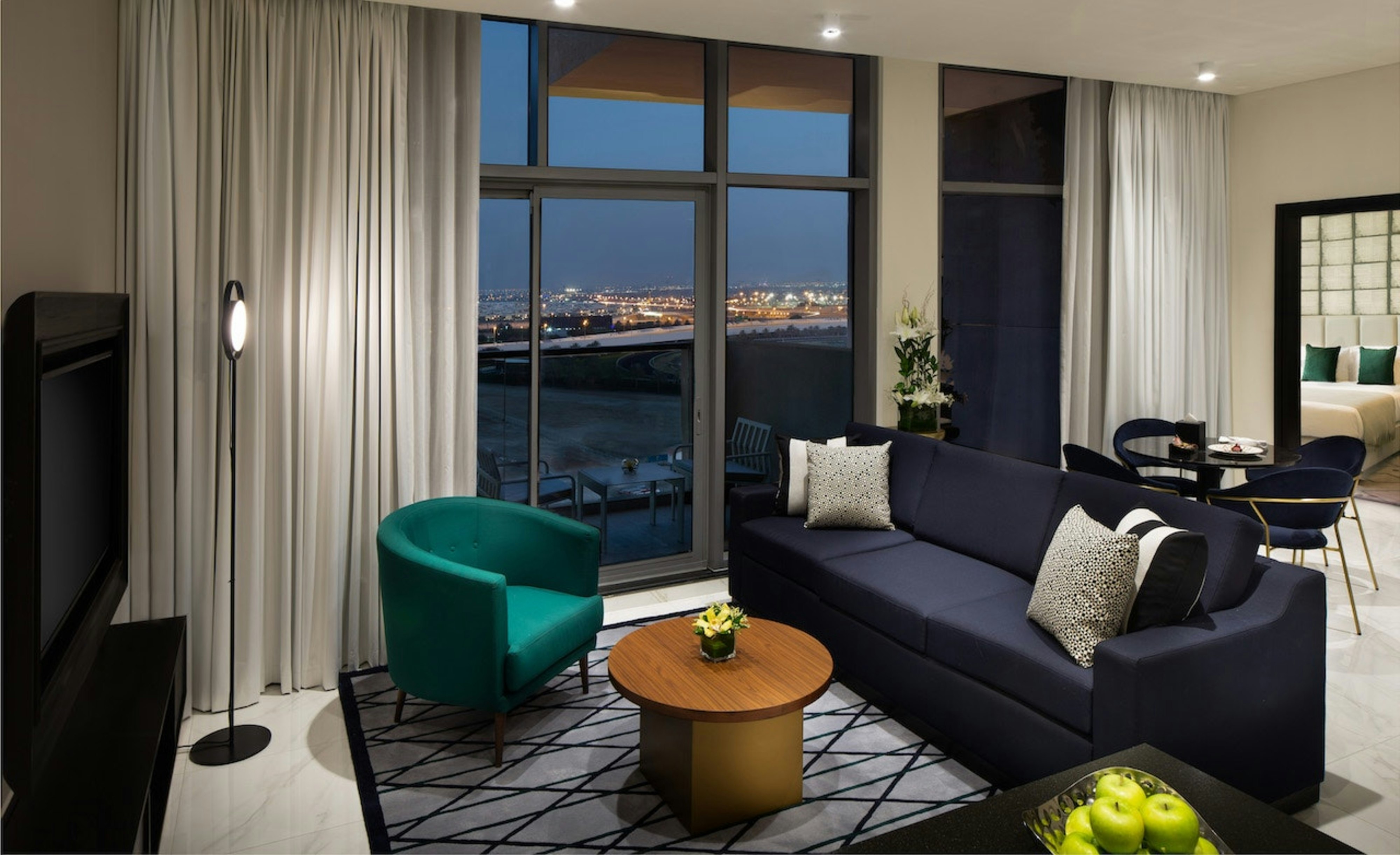 Millennium Atria Business Bay 53/93