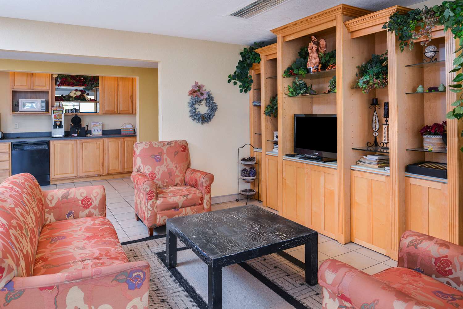 Americas Best Value Inn Suites Bluffton 7/13