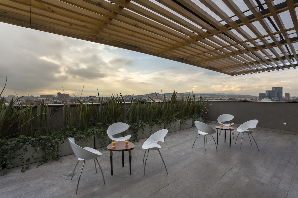 Mercure Bogota Calle 100 28/50