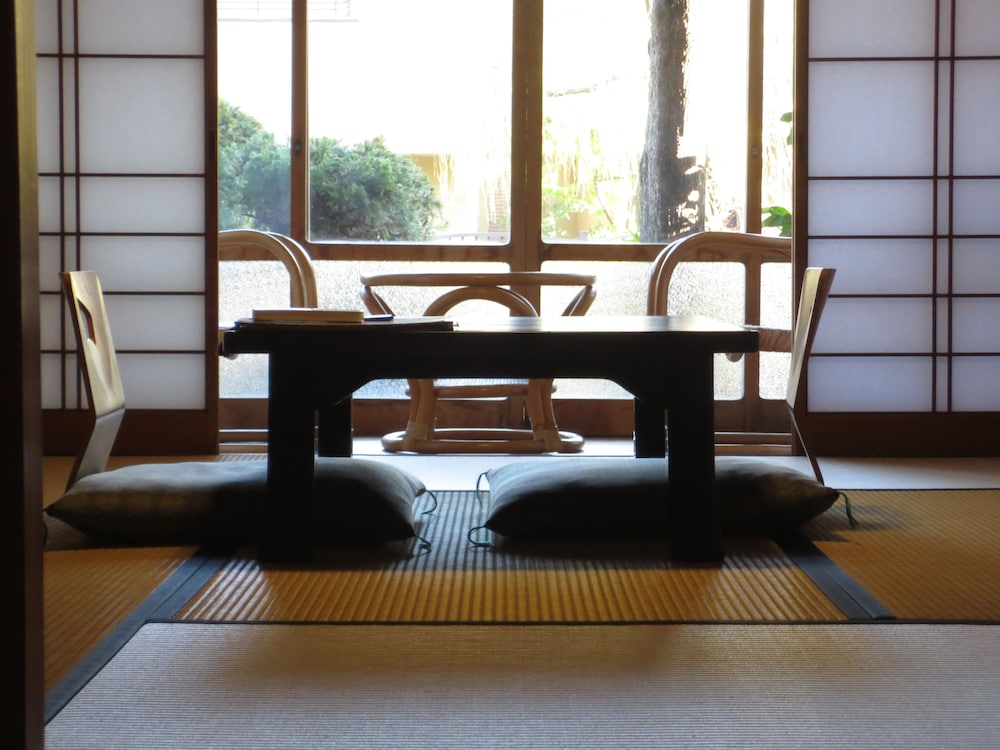 Historical Ryokan Hostel K's House Ito Onsen - Hostel 39/50