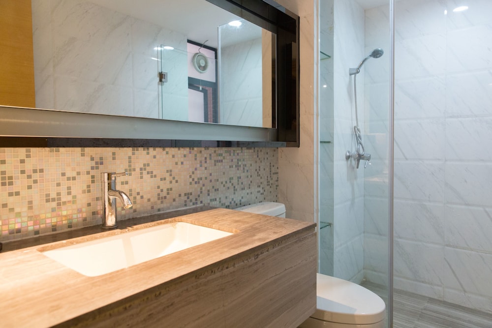 Zhongshan Perth Hotel 41/44