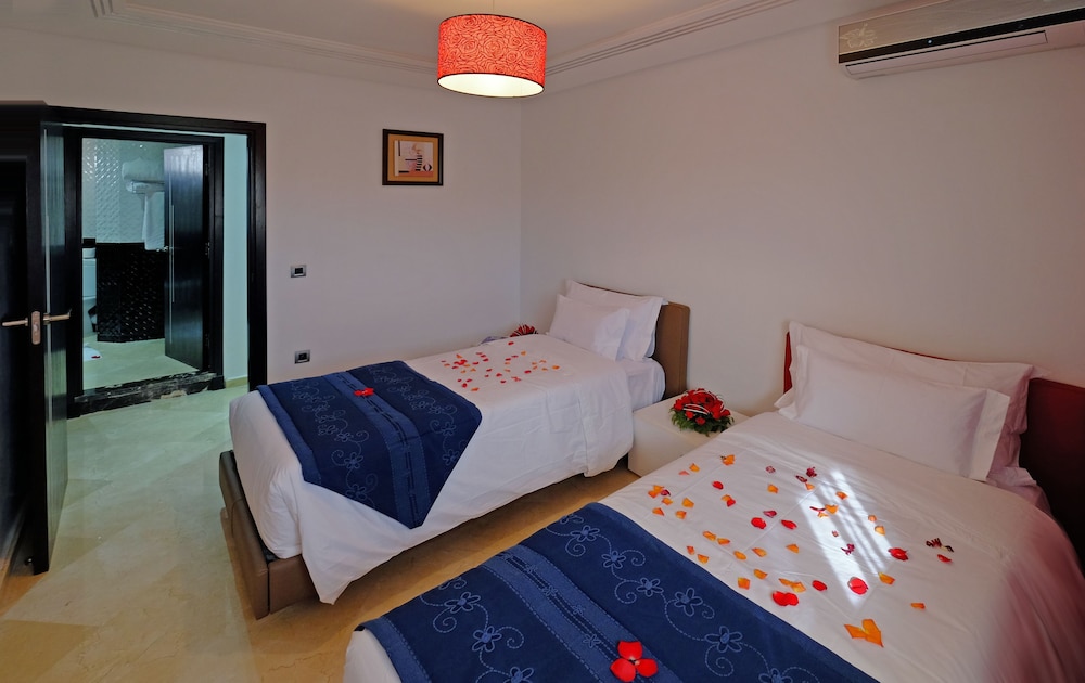 Appart Hotel Mouna 16/50