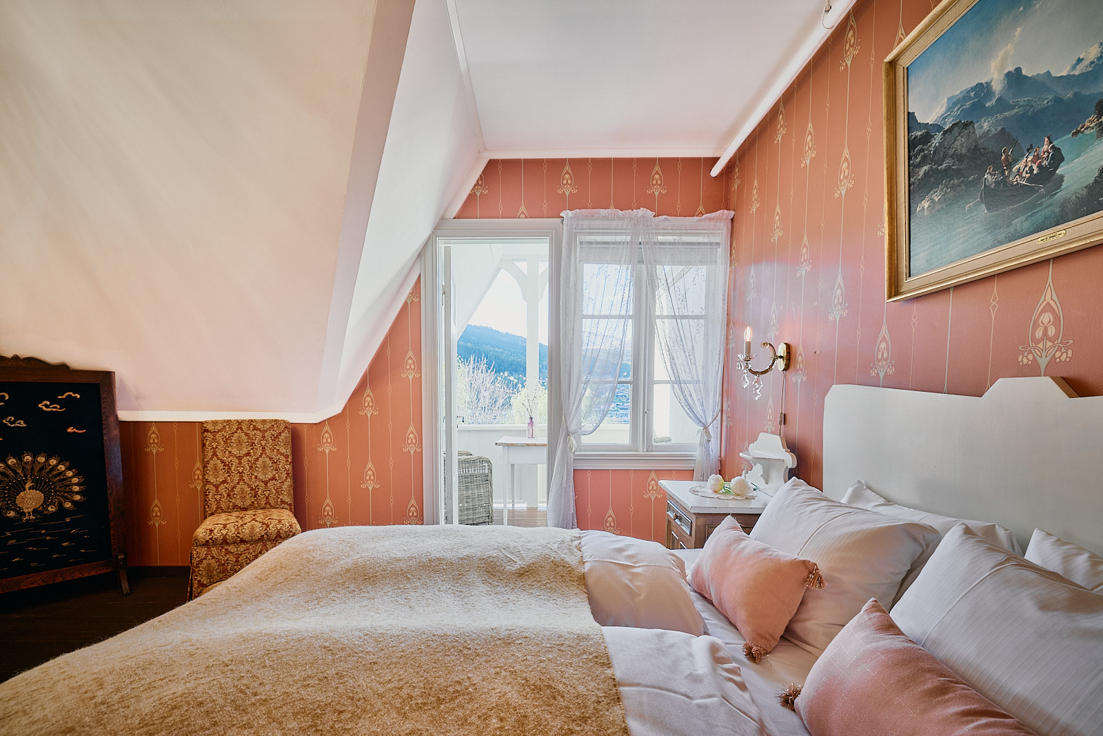 Suite, Fjord View