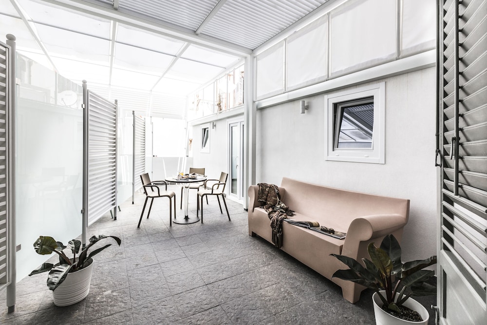Palermo In Suite Aparthotel Shs 29/52