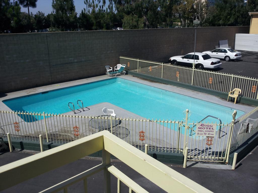 Riviera Motel 18/22