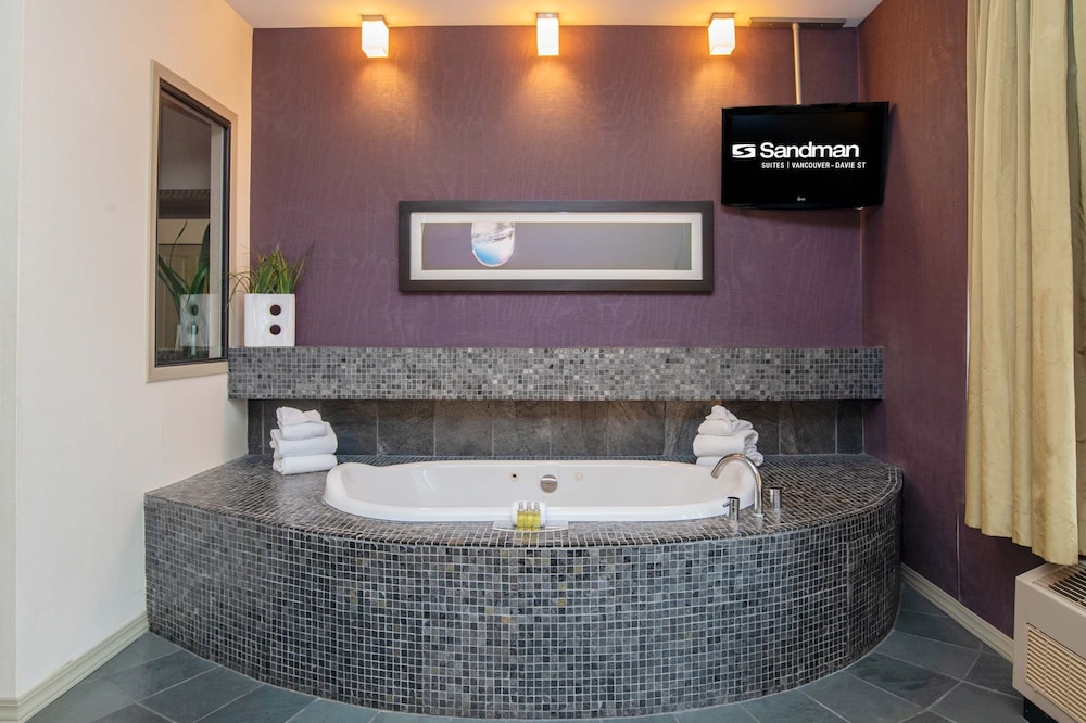 Sandman Suites Vancouver Davie Street 7/43