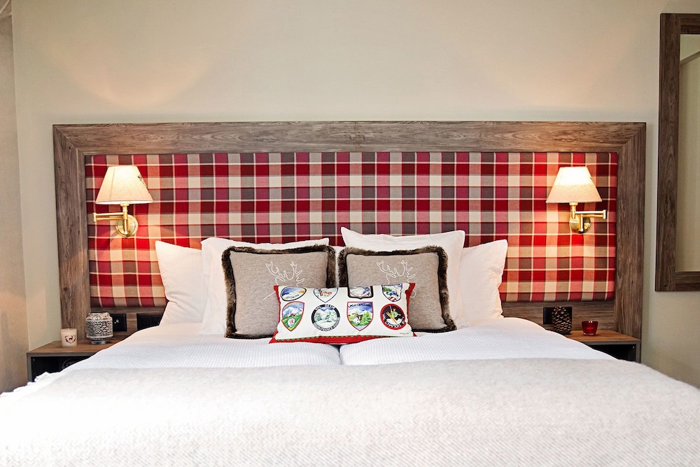 Hotel Bristol 13/47