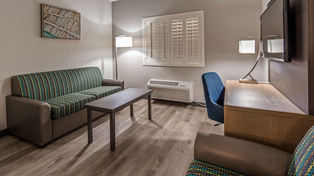 Best Western Plus Safford 26/43
