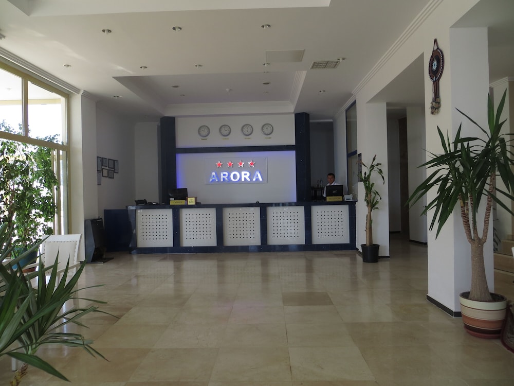 Arora Hotel 7/50