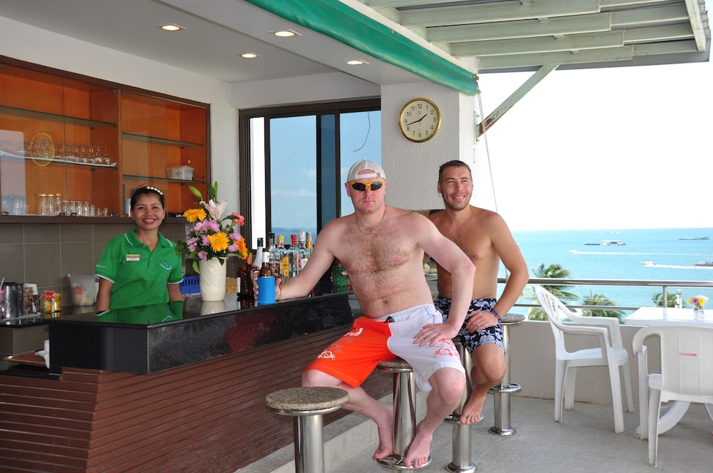 Flipper Lodge Hotel Pattaya 26/48