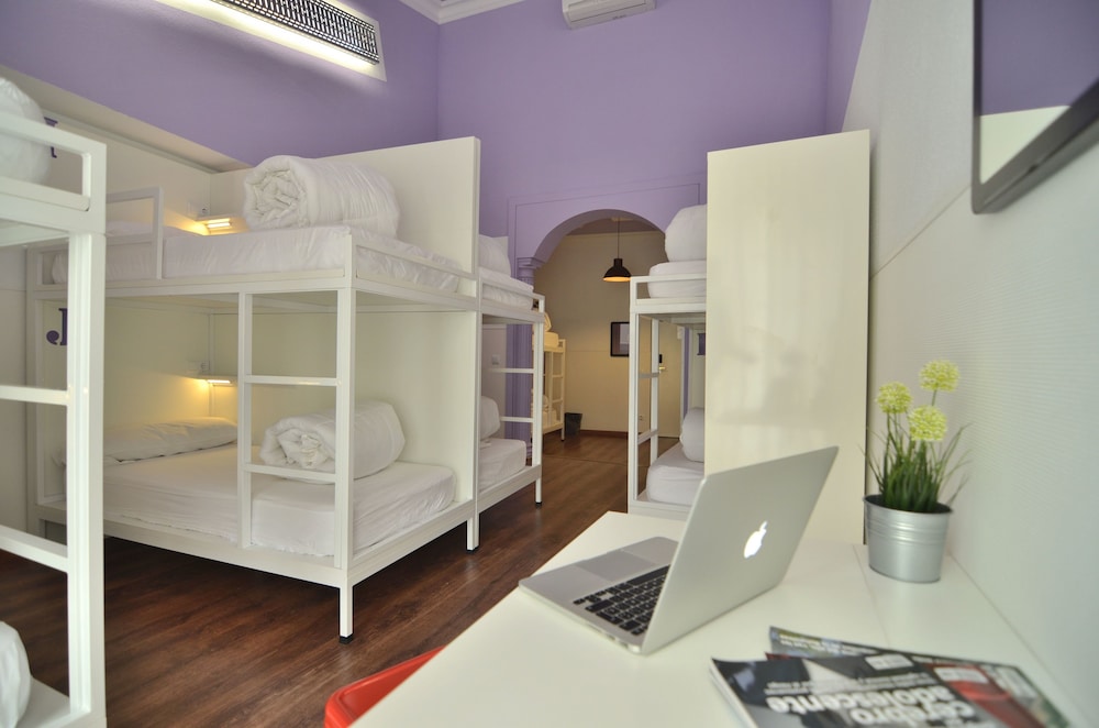 Far Home Atocha 39/50