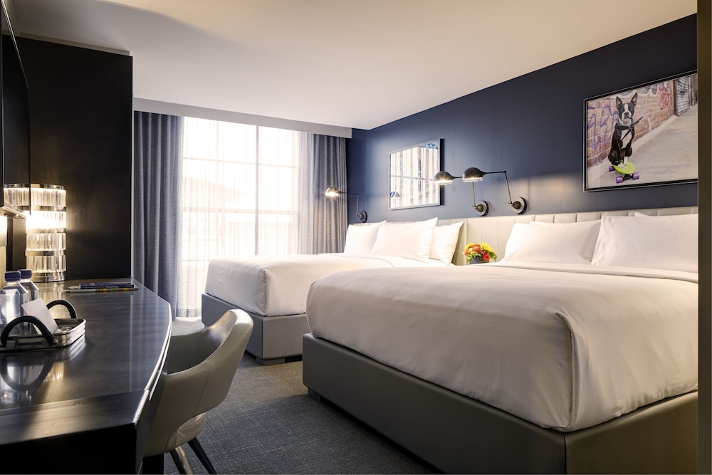 Archer Hotel Burlington 15/80
