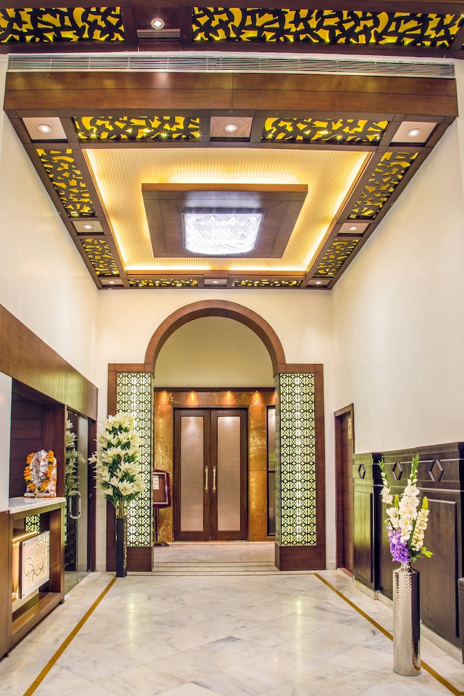 HOTEL ABHINANDAN 12/29