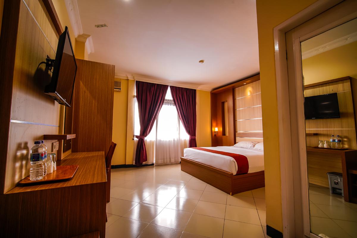 Kharisma Hotel 13/18