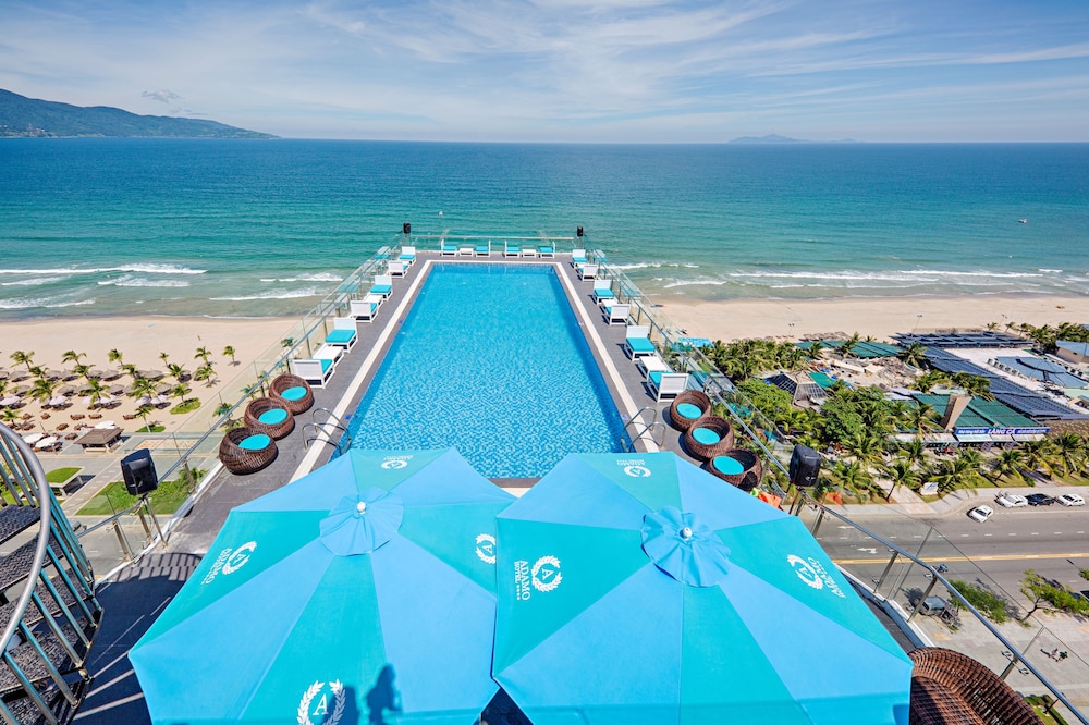 Yarra Ocean Suites Danang 55/58