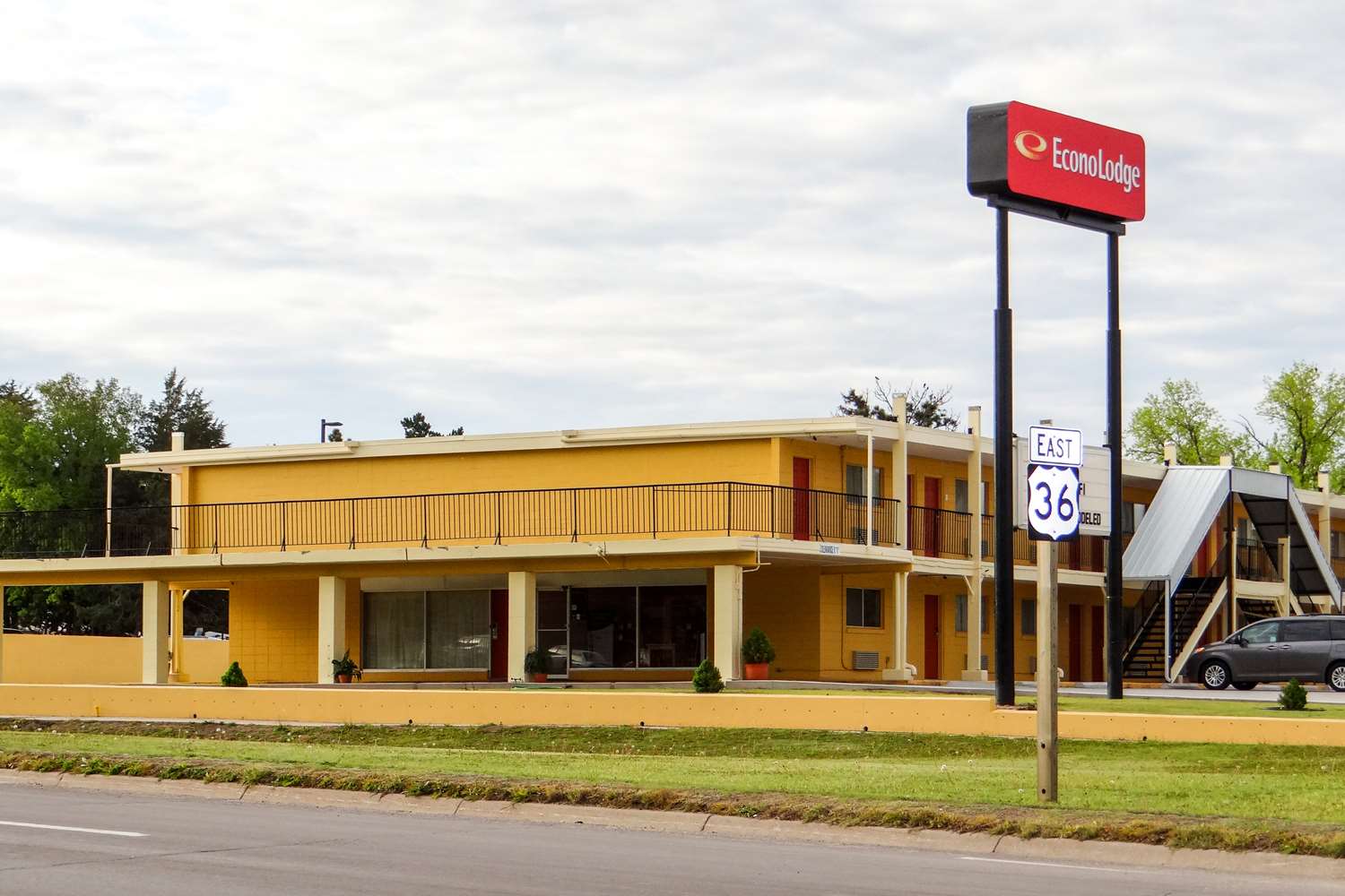 Econo Lodge Phillipsburg, KS 2/18
