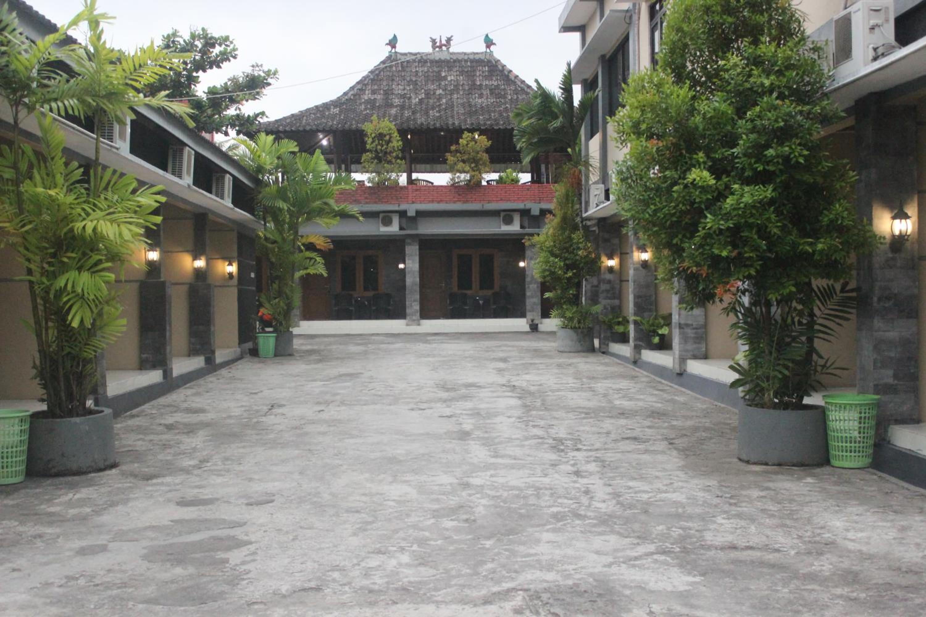 Cyka Raya Hotel 34/41