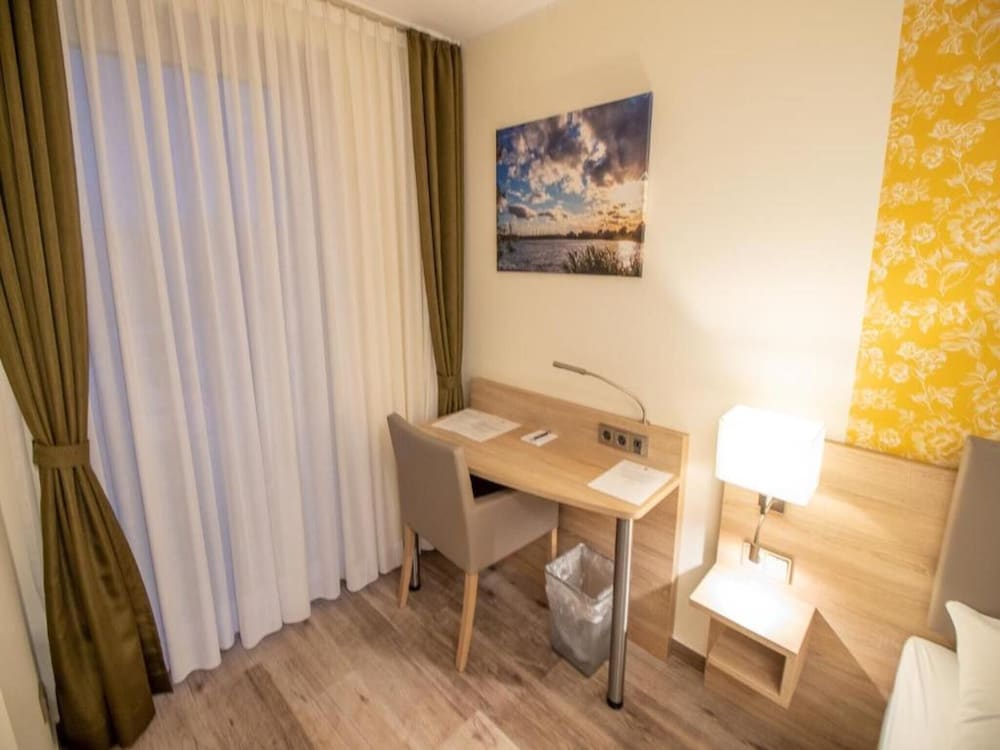 Hotel Fallersleber Spieker 26/50