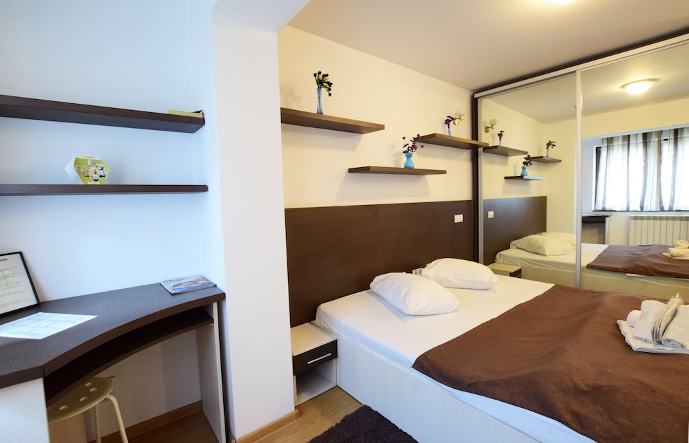 Decebal Residence Apartments 41/80