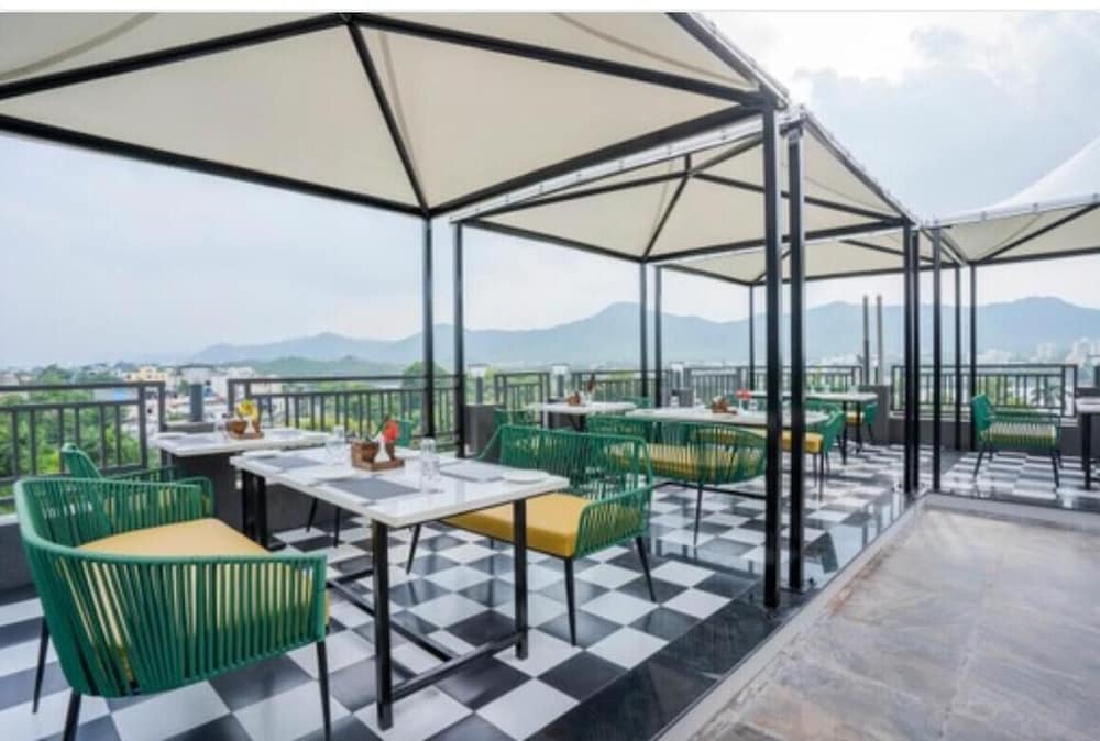 The Belita Hotel & Spa 36/47