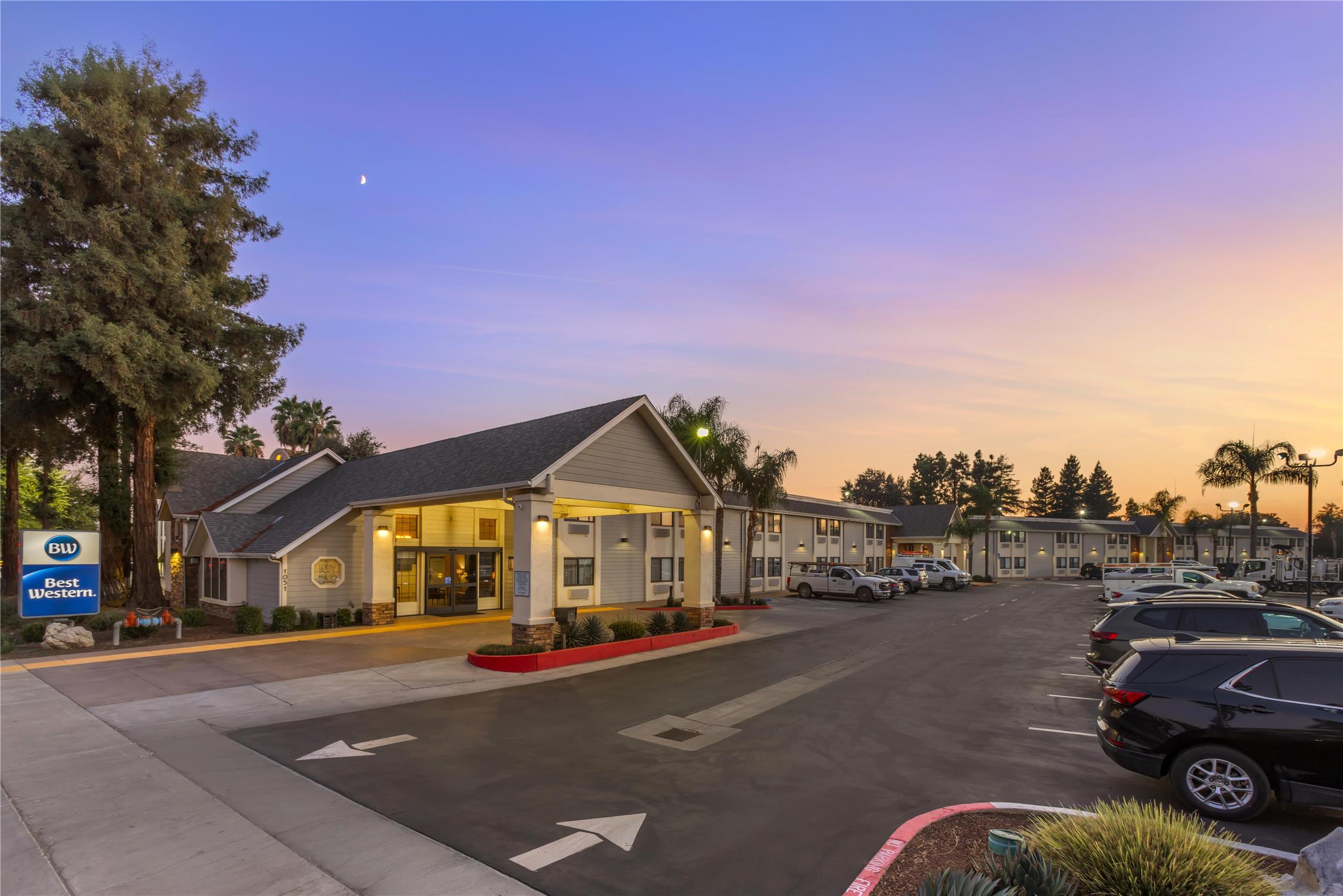 Best Western Town & Country Lodge 51/58