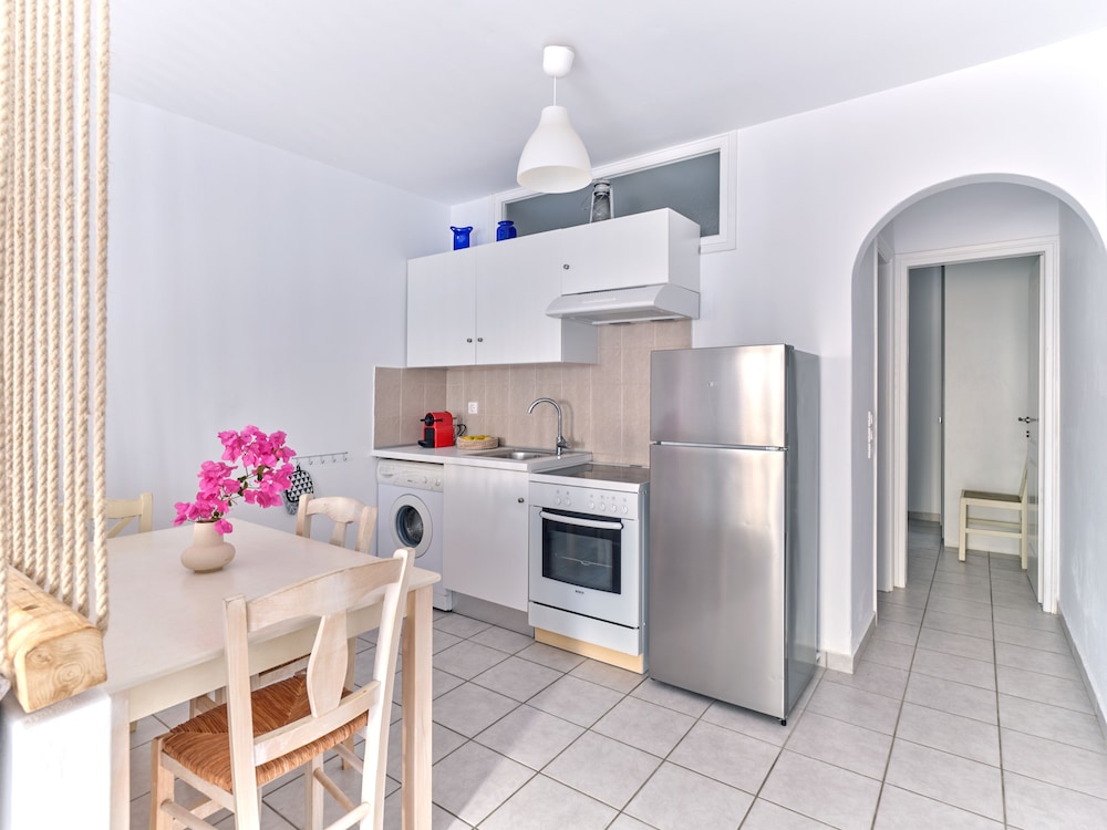 Cleopatra Homes 13/50