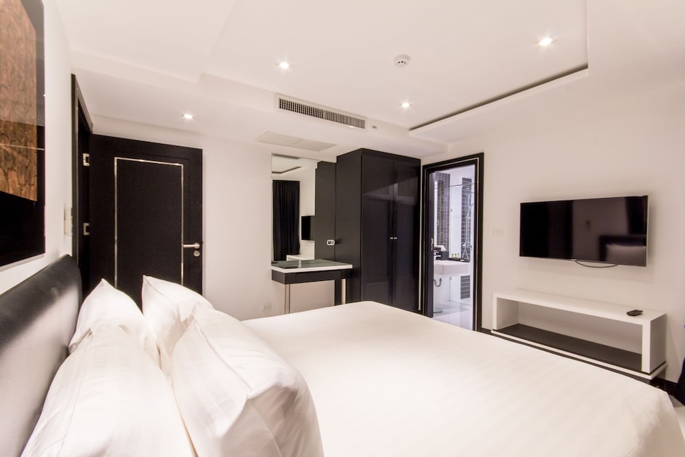 Nova Suites 24/71