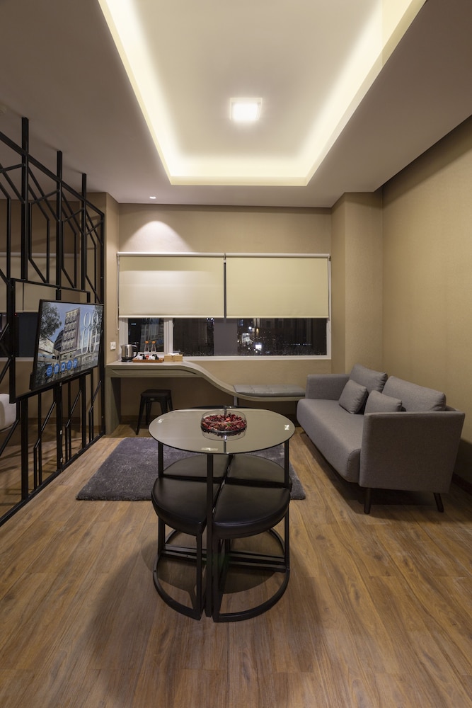 Hotel 88 Alun Alun 39/60