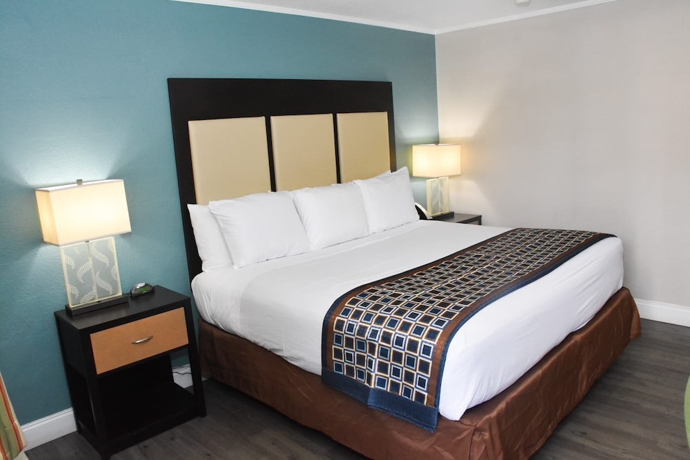 Americas Best Value Inn St George Sc 8/16