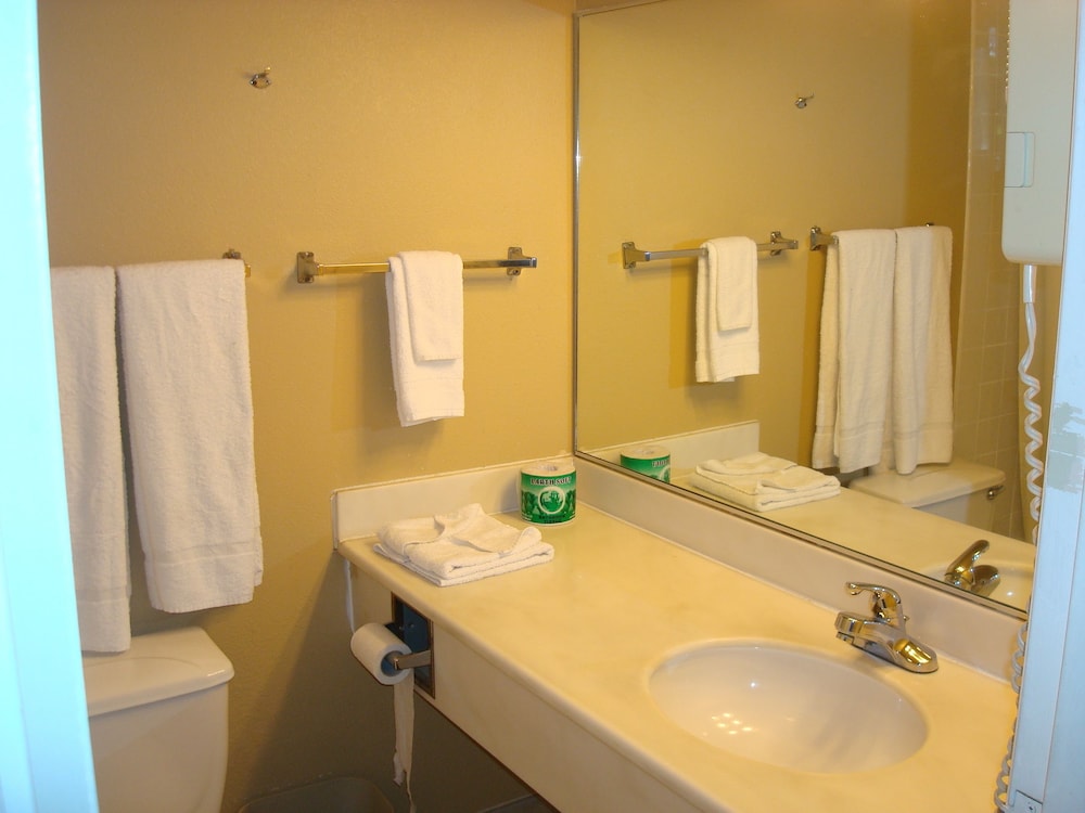 Heritage Inn 54/57