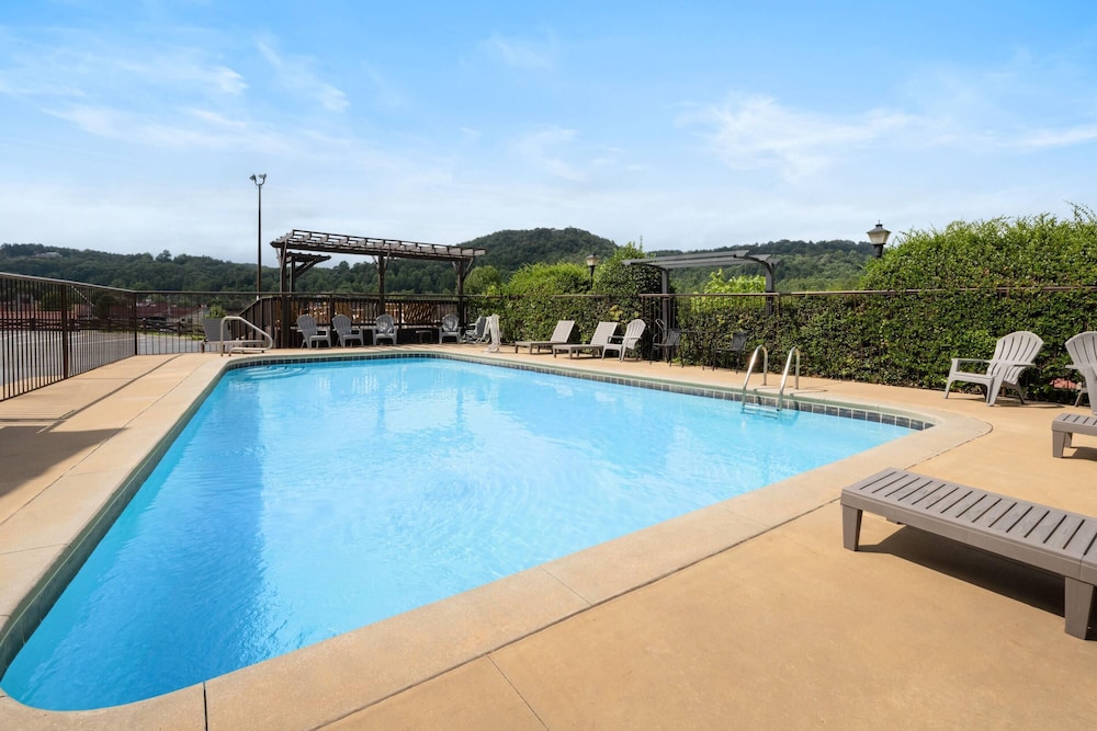 Quality Inn Helen, GA 36/64