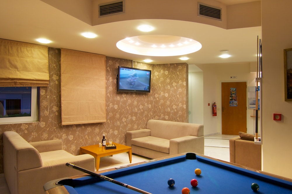 Radamanthys Apartments 26/42