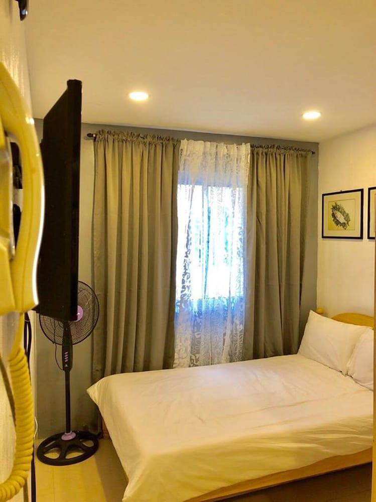 Umali Kayo At Megatower Residences 1 3/11
