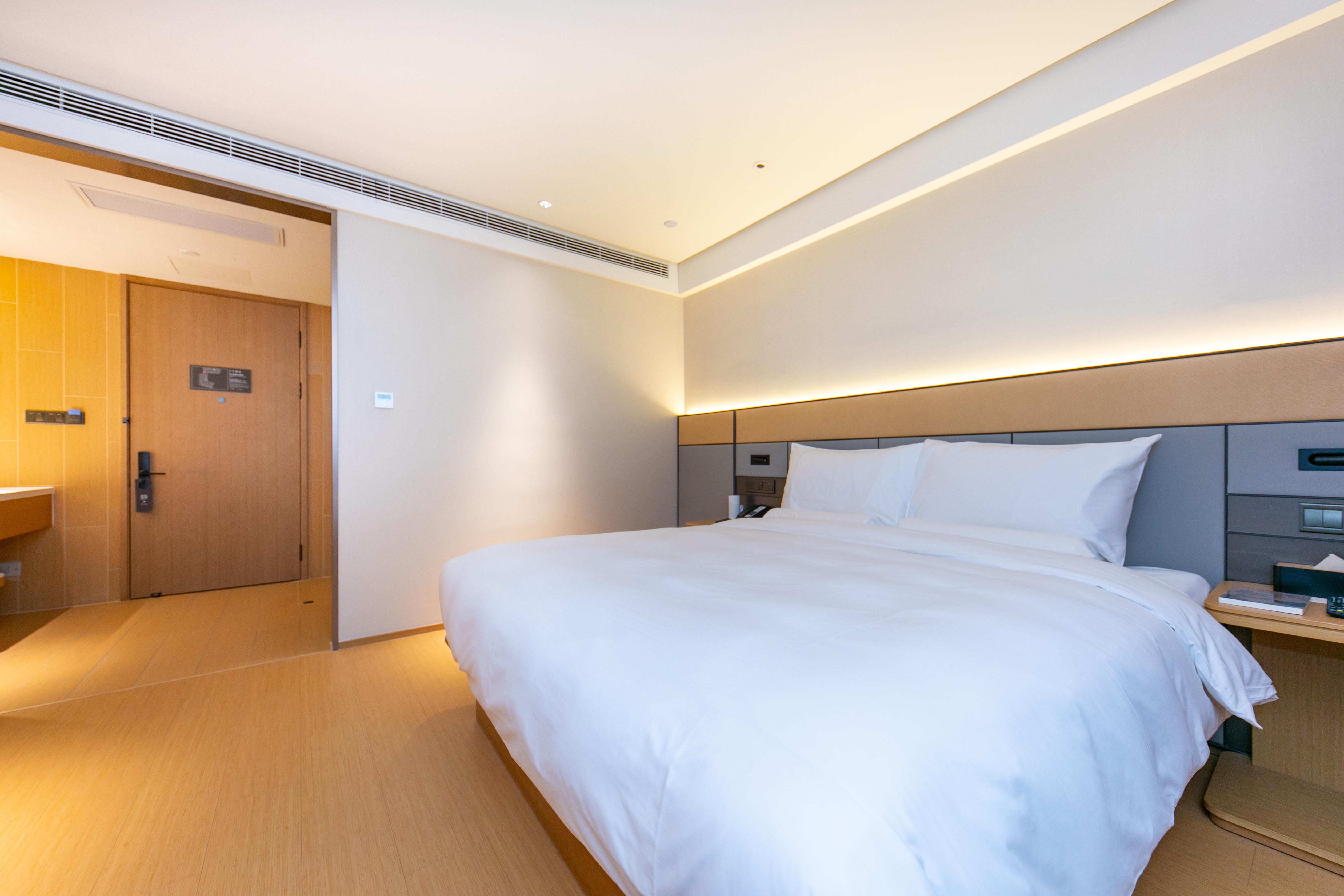 Greentree Inn Site South Yanggao Road Subway Stati 8/33