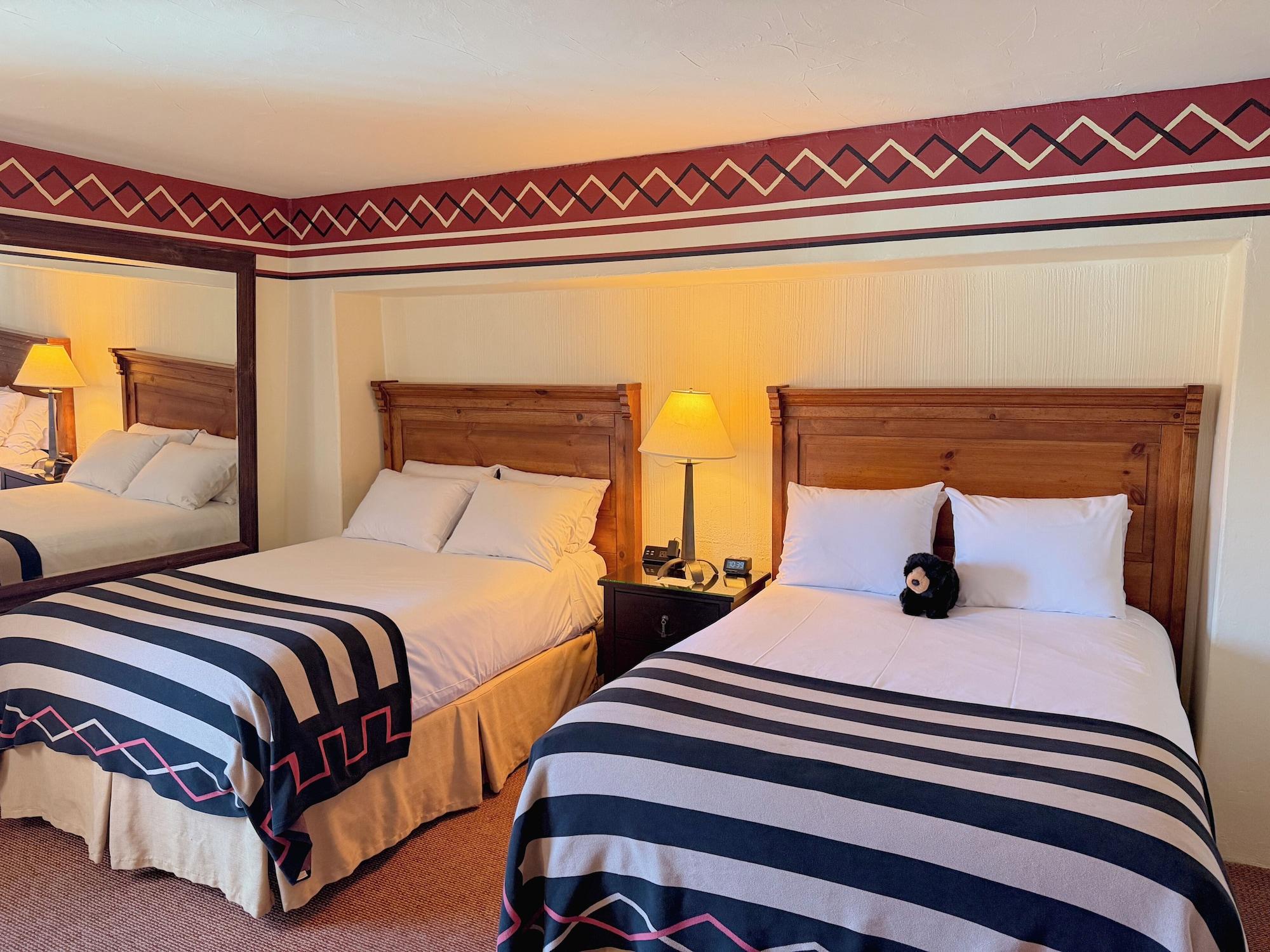Grand, Double Bed