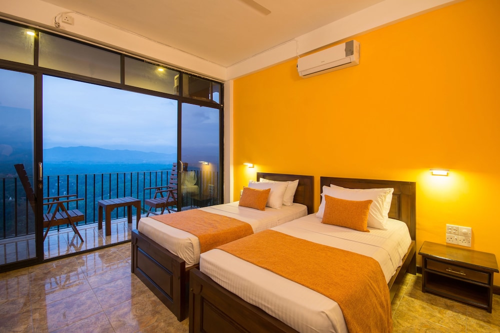 Ceyloni Panorama Resort 6/59
