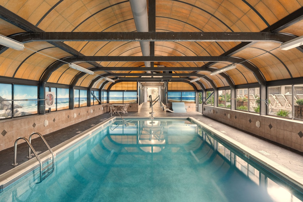 Club Wyndham Newport Onshore 25/56