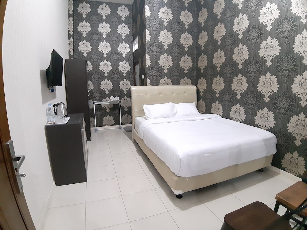 Soreang Hotel by ZUZU 26/61
