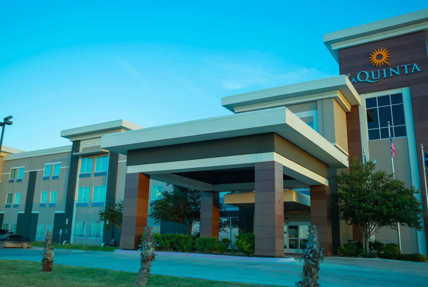 La Quinta Inn and Suites by Wyndham Karnes City - Kenedy 4/58