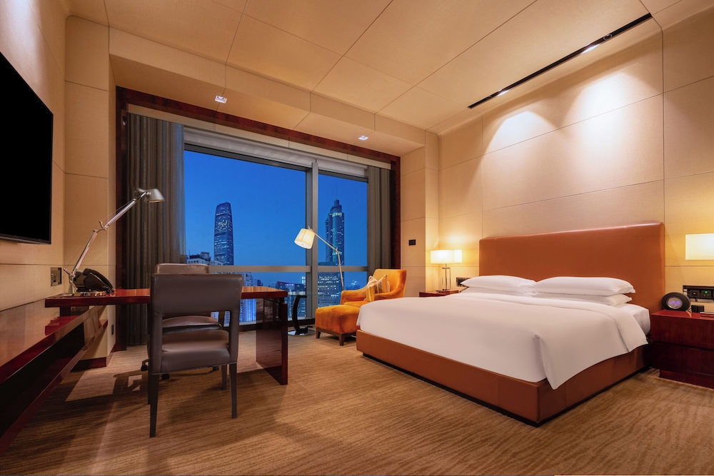 Grand Hyatt Shenzhen 27/75