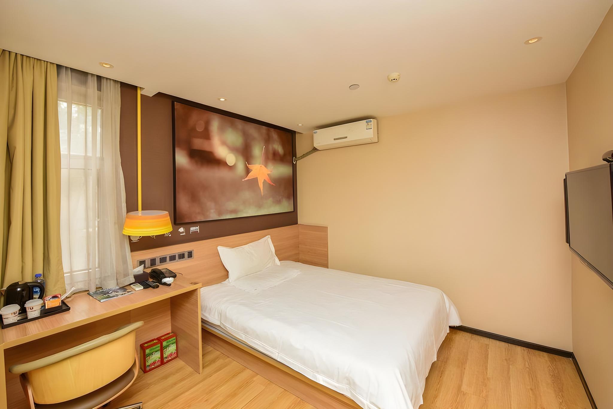 Boutique, Double Bed