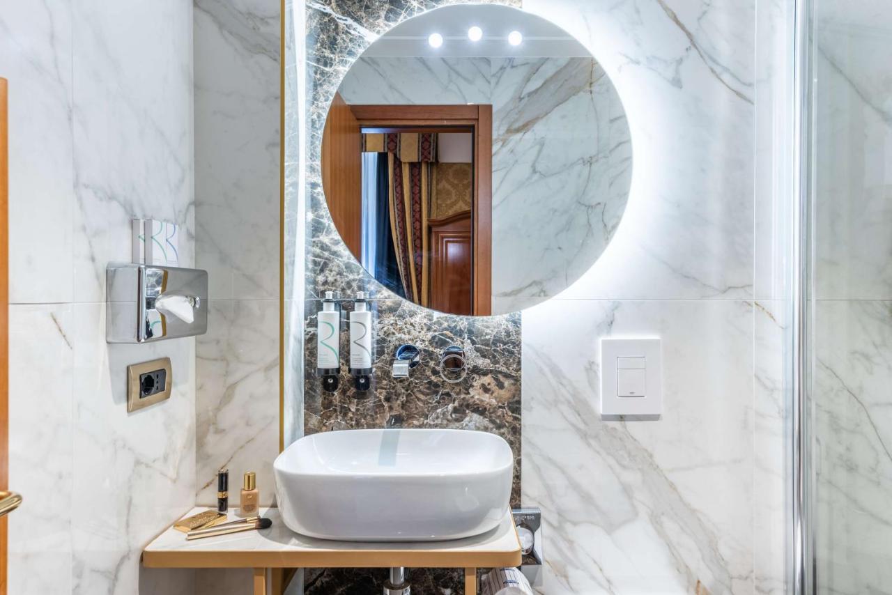 Hotel Raffaello, Sure Hotel Collection By Best Western in ROME