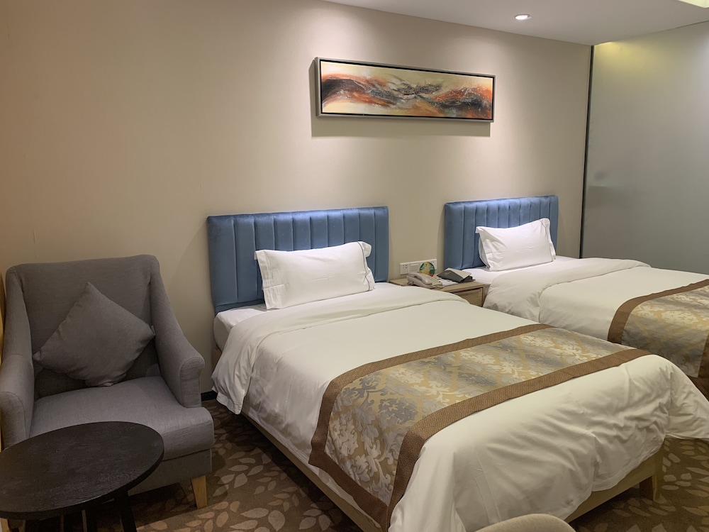 Golden Central Hotel 15/26