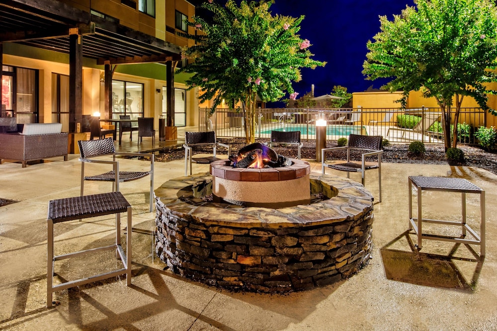 Courtyard by Marriott Troy 45/54