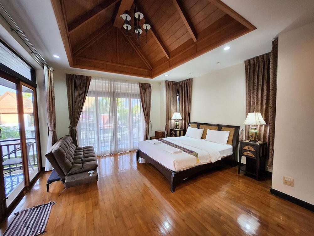 Punnapha Pool Villa Pattaya 13/49