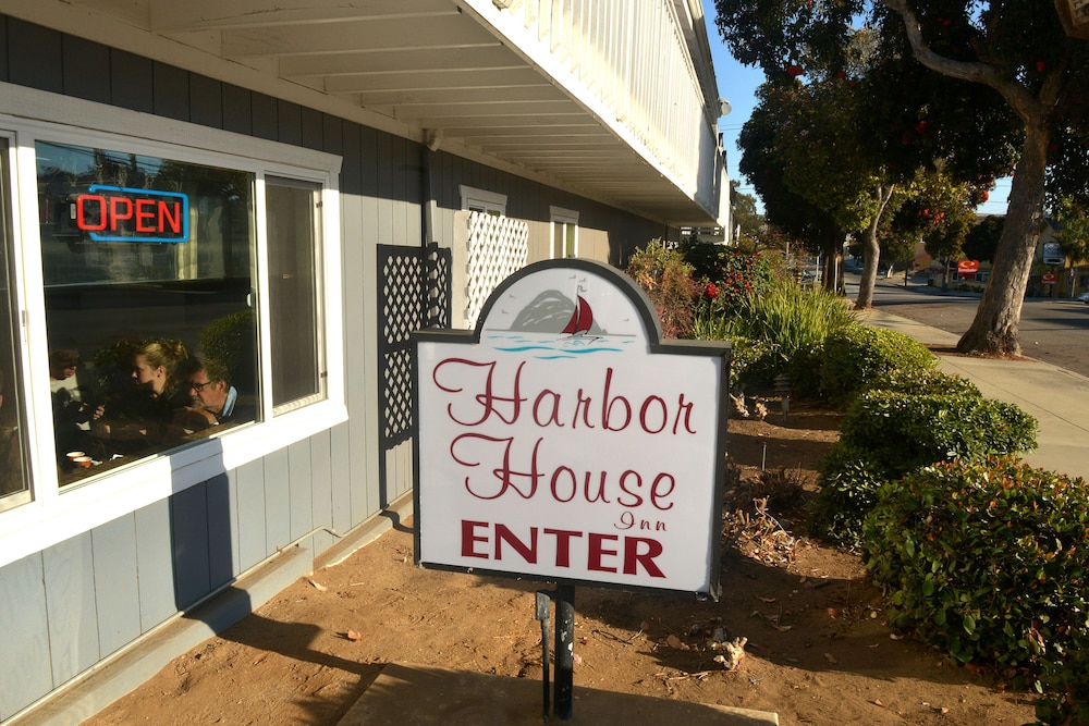 Harbor House Inn 12/50