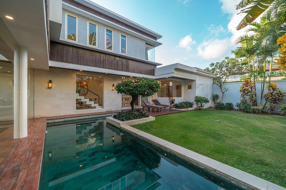Villa Nestor 34/41