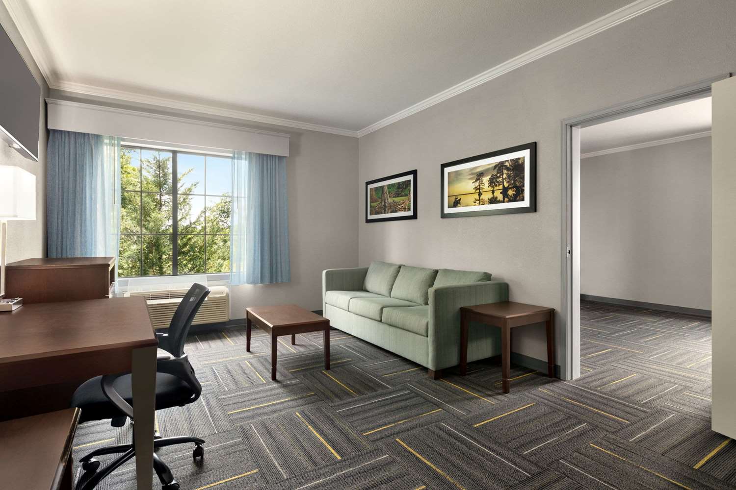 La Quinta Inn & Suites by Wyndham Dublin 37/67