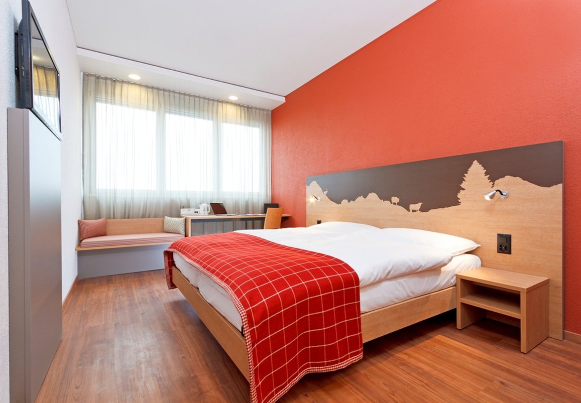 Swissever Zug Swiss Quality Hotel 6/15