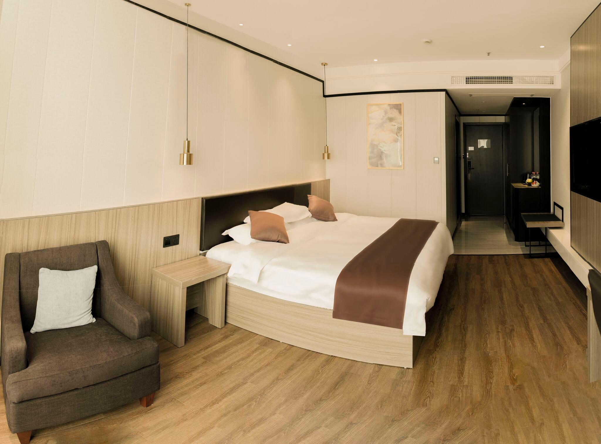 GYA City Wengang Road Railway Station Hotel 15/25